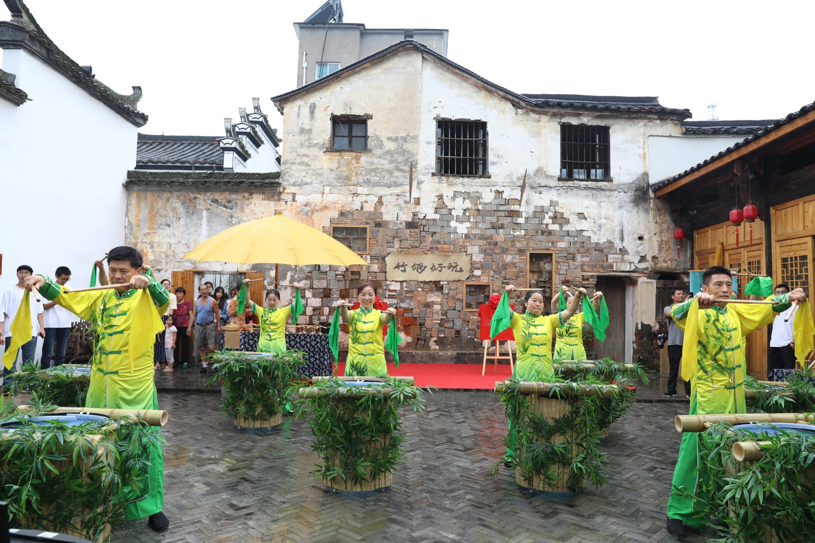 1672881423815634.jpg 竹編大賽暨“竹夠好玩”創(chuàng)新創(chuàng)業(yè)大賽在龍游溪口鎮(zhèn)開(kāi)賽 (2) (1).jpg