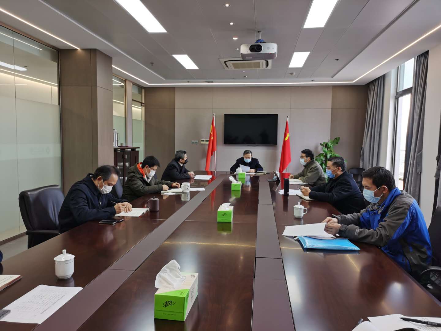 集團黨委召開疫情防控和復工復產專題會議